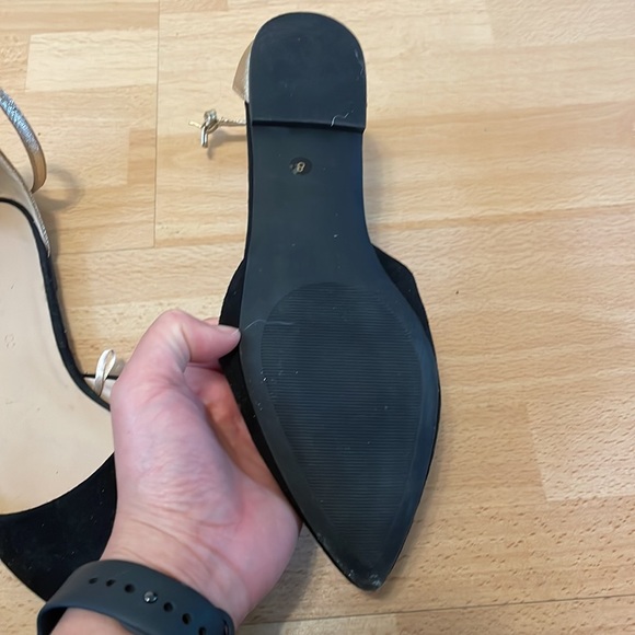 Gold and black flats - Picture 2 of 2